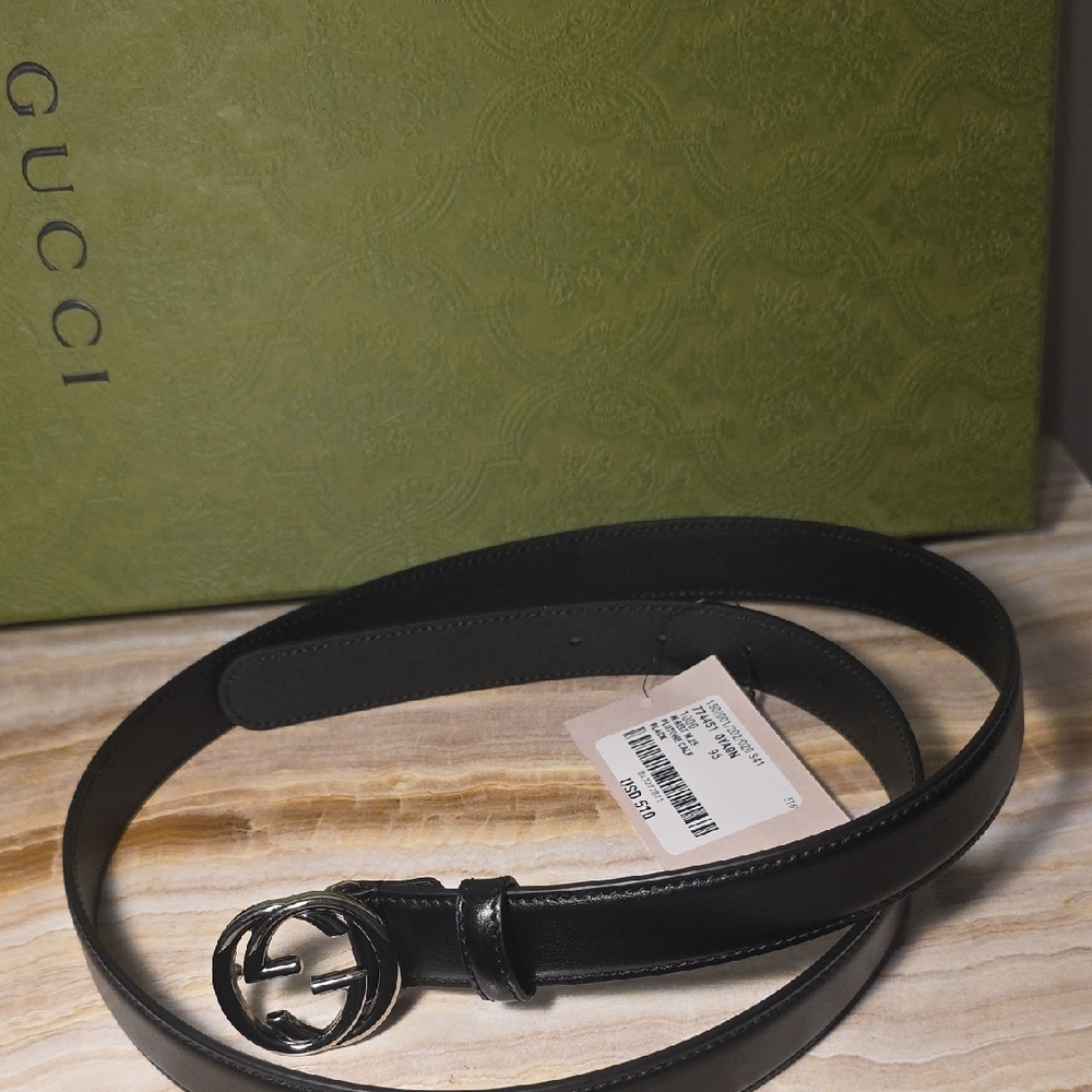 Gucci Black Belt with Silver Buckle - Picture 3 of 8